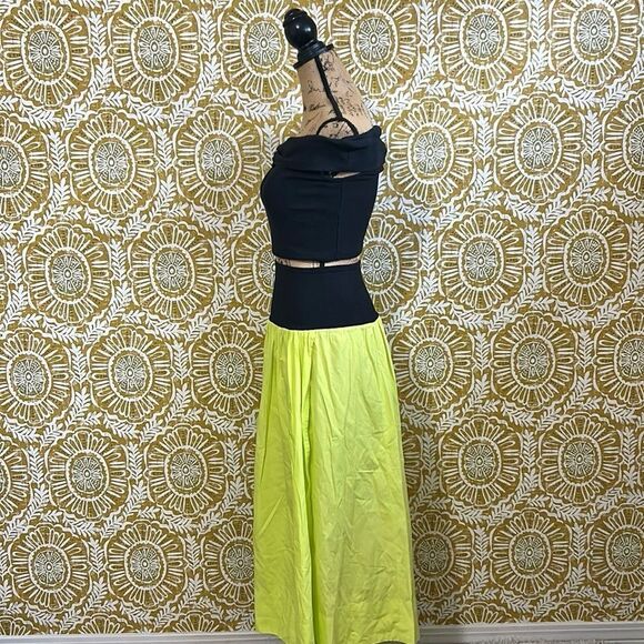 NWOT Free People Cooler In Capri Crop Top Skirt Co-Ord Set in Kiwi Combo Size XS - Picture 7 of 11